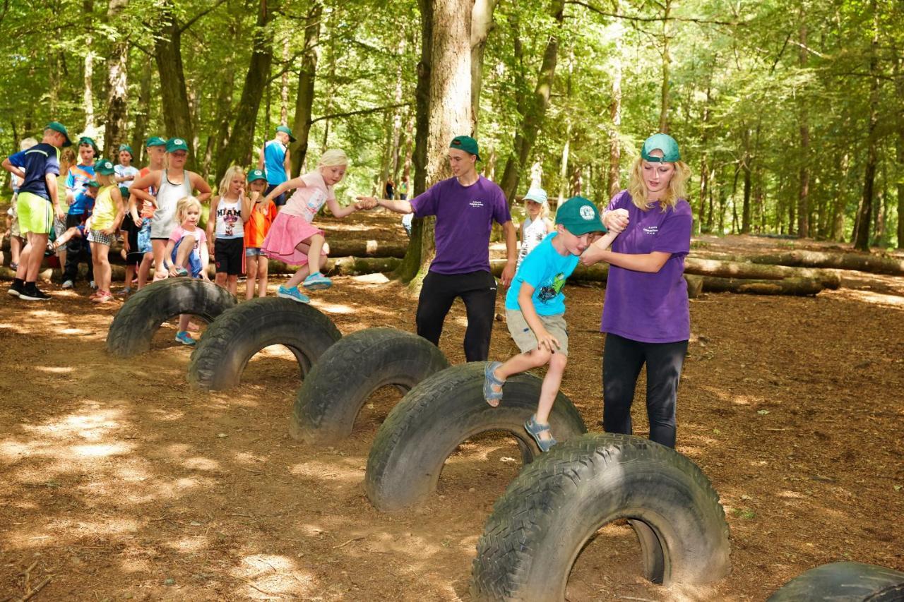 Ardennen Camping Bertrix Eksteriør bilde