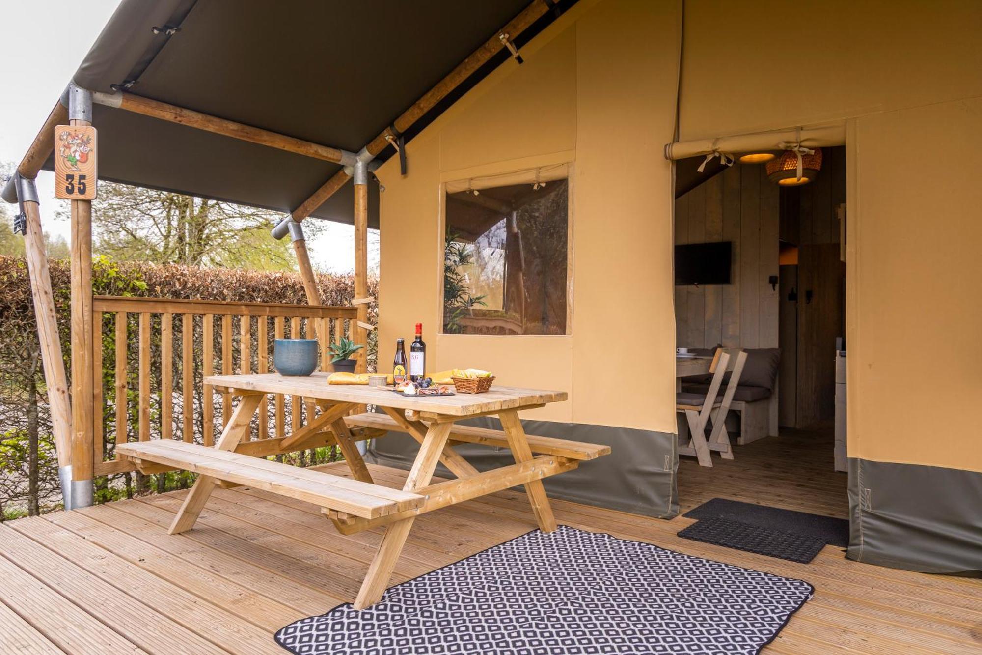Ardennen Camping Bertrix Eksteriør bilde