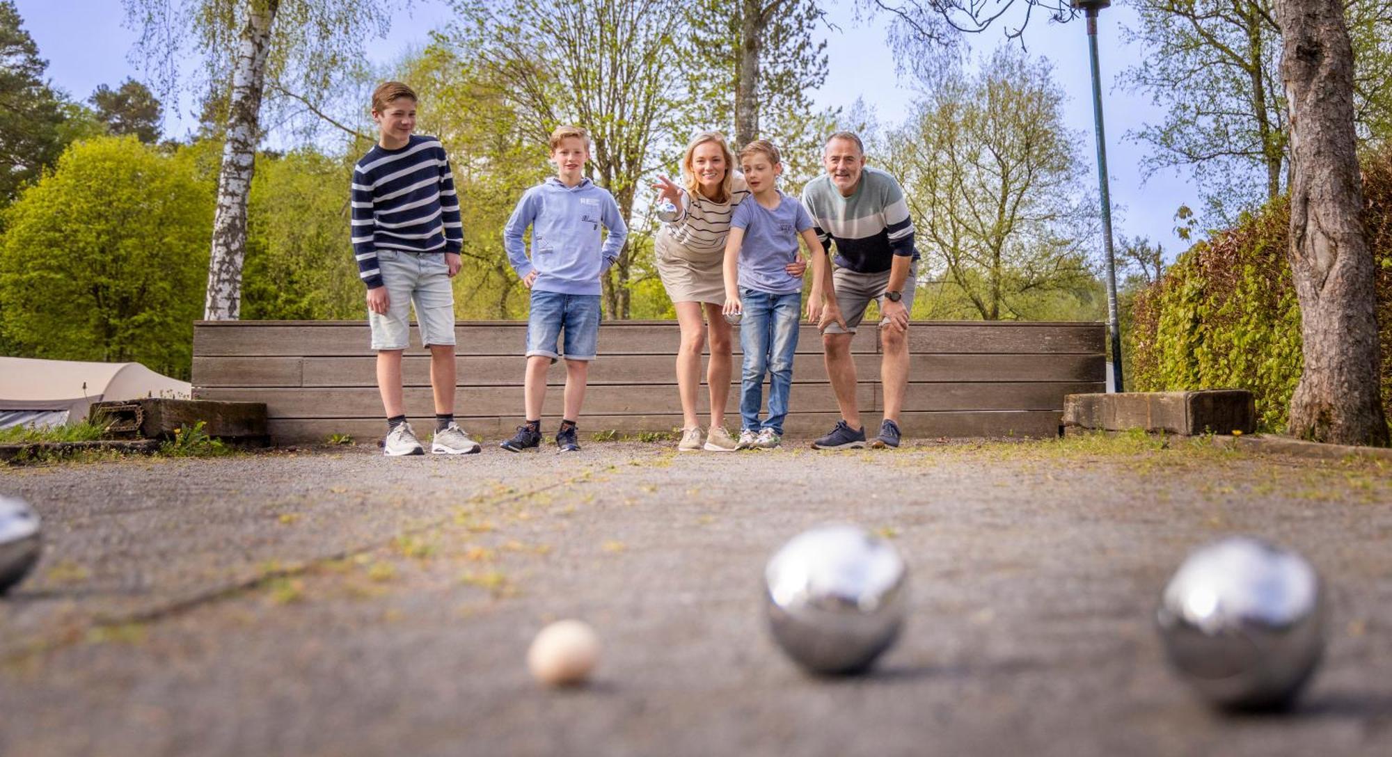 Ardennen Camping Bertrix Eksteriør bilde