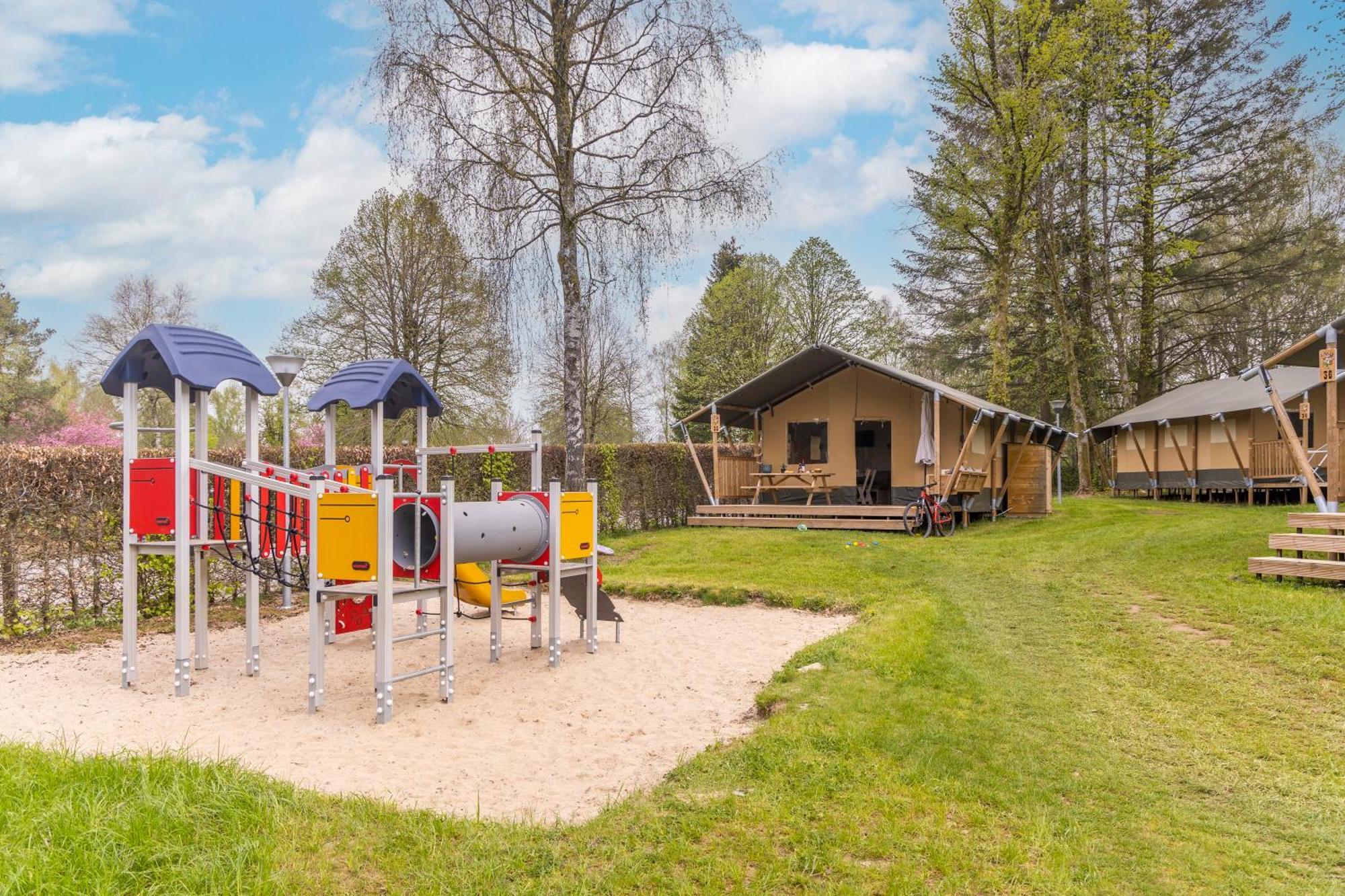 Ardennen Camping Bertrix Eksteriør bilde