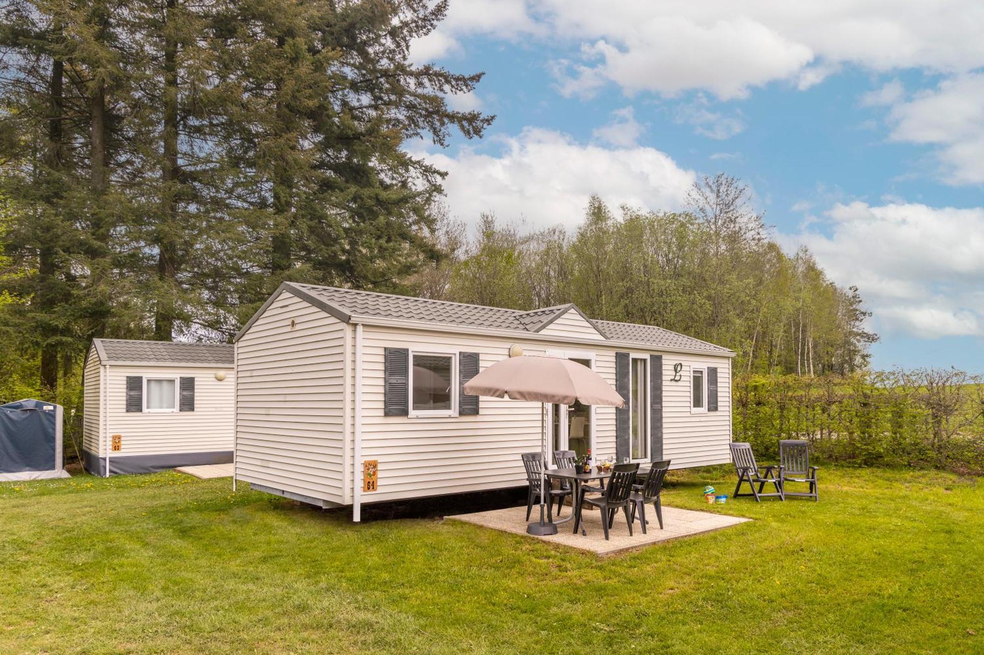 Ardennen Camping Bertrix Eksteriør bilde